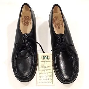 SAS seiesta womans size 10 narrow